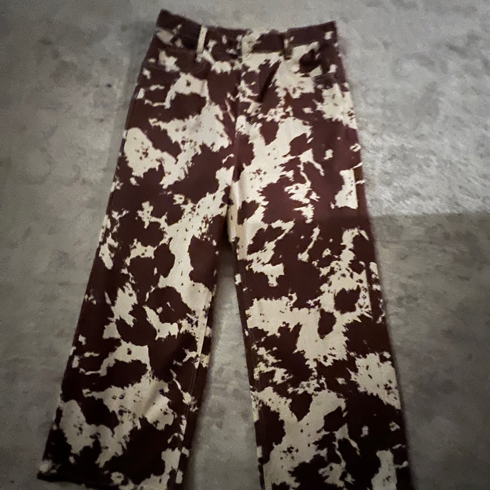 BDG sz 32 cow hide wide leg pant
